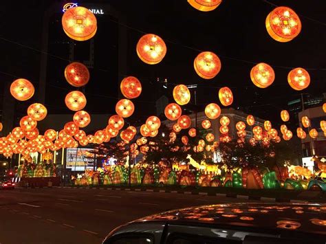 singapore sky lantern festival